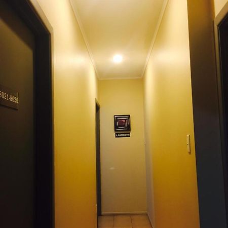 Kiwi Airport Backpackers Hostel Auckland Exterior photo