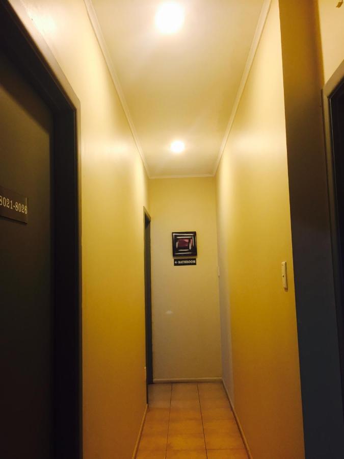 Kiwi Airport Backpackers Hostel Auckland Exterior photo